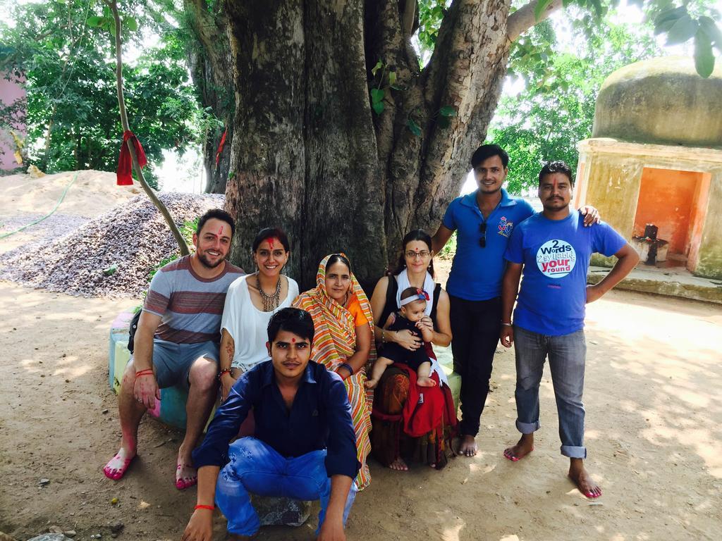 Friends In Khajuraho Lejlighed Eksteriør billede